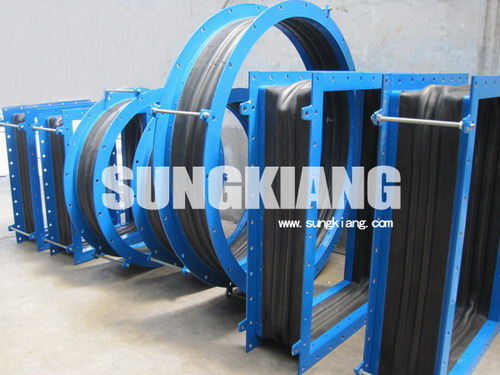 異徑風(fēng)道橡膠補(bǔ)償器