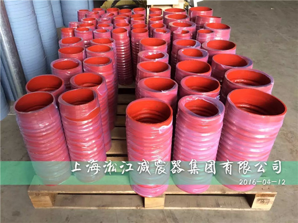 紅色非標卡箍式橡膠軟連接