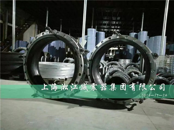 防爆抗高壓橡膠軟連接發往福州水廠用于維護 抗高壓橡膠軟連接