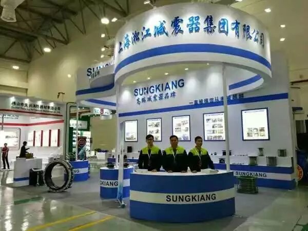 *產橡膠接頭的性價比高于進口橡膠軟接頭