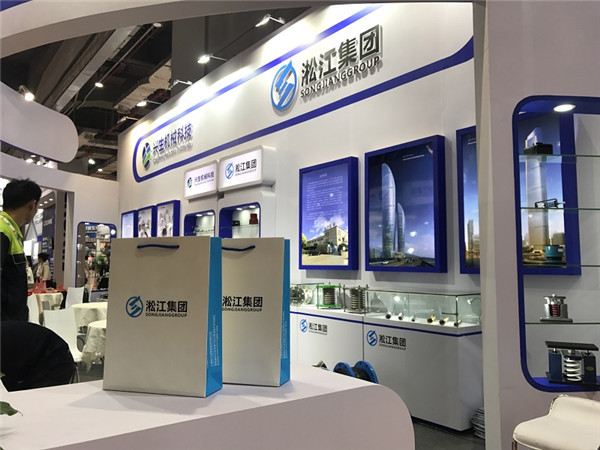 PN1.0,DN200*150,CS/EPDM無標,的異徑橡膠軟接頭報個價