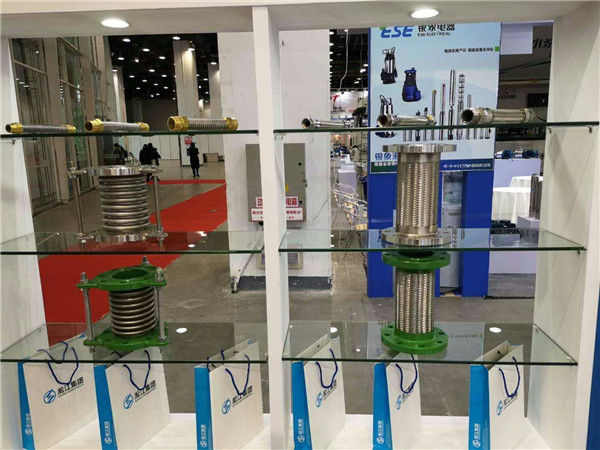 鍛打日標10K法蘭,耐油橡膠球體,橡膠軟連接,DN65